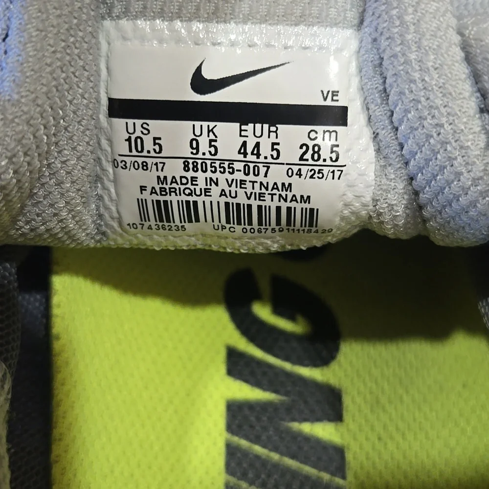 Nike Gray and Blue Athletic Sneakers - Picture 11 of 15